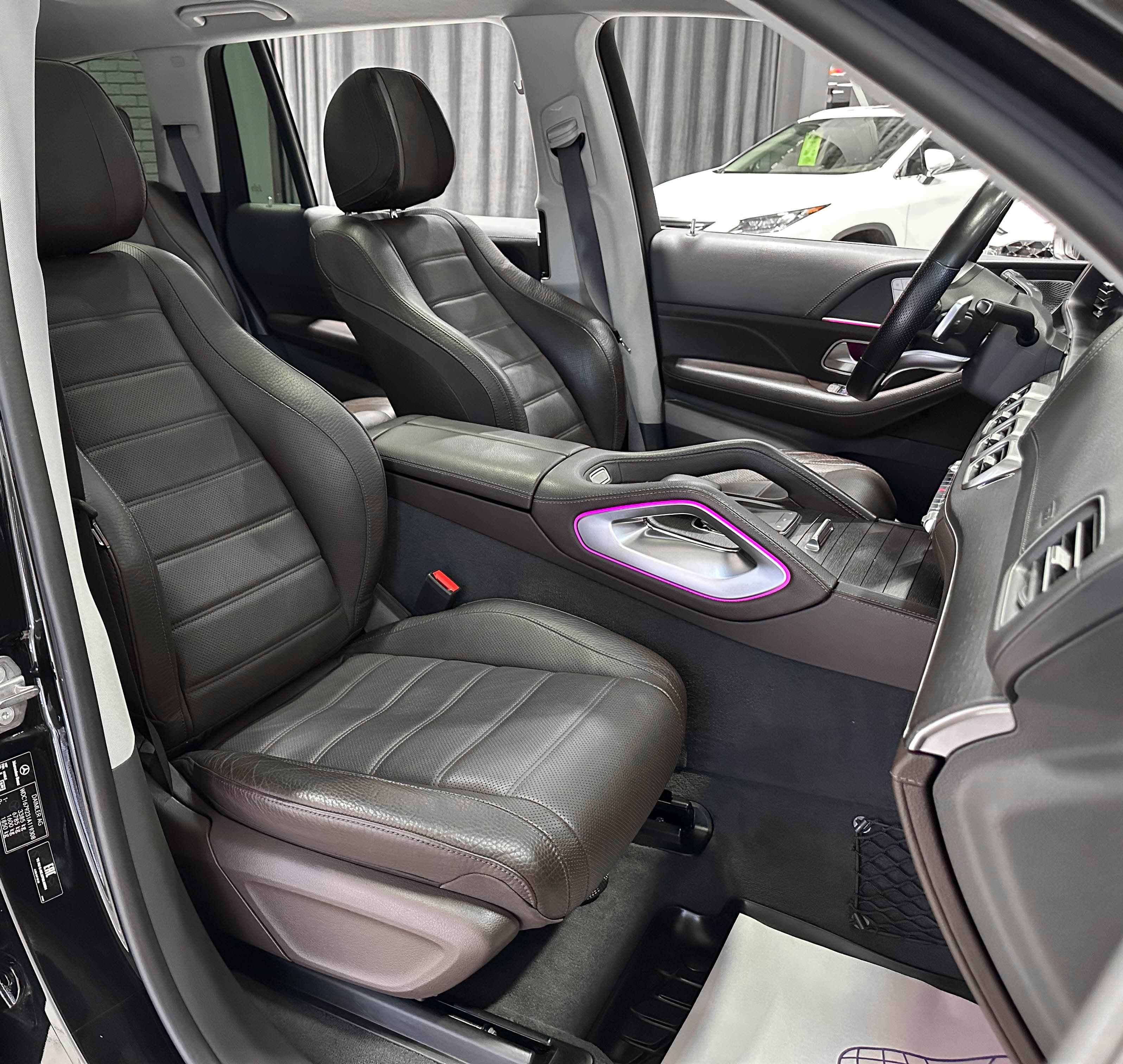Mercedes-Benz GLS 400 - фото 16