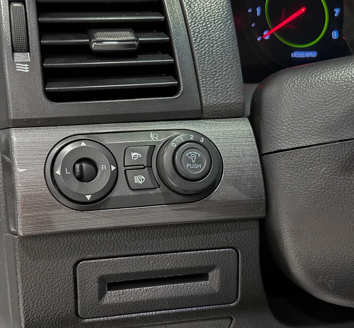 Chevrolet Captiva - фото 18
