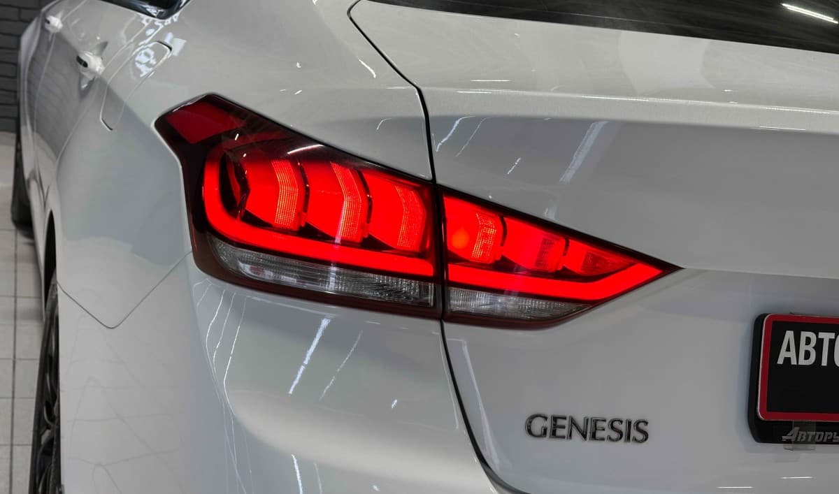 Hyundai Genesis - фото 8