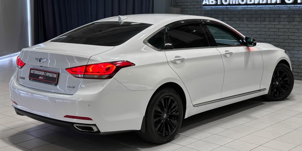 Hyundai Genesis - фото 6
