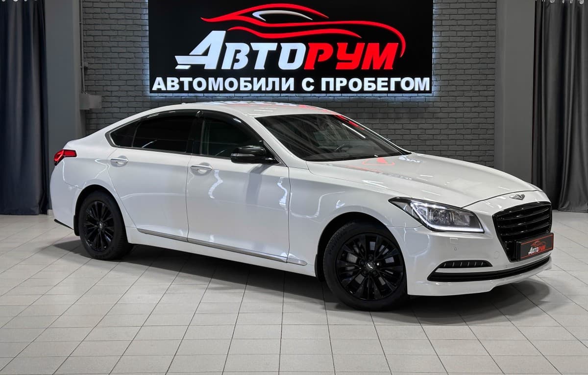Hyundai Genesis - фото 1