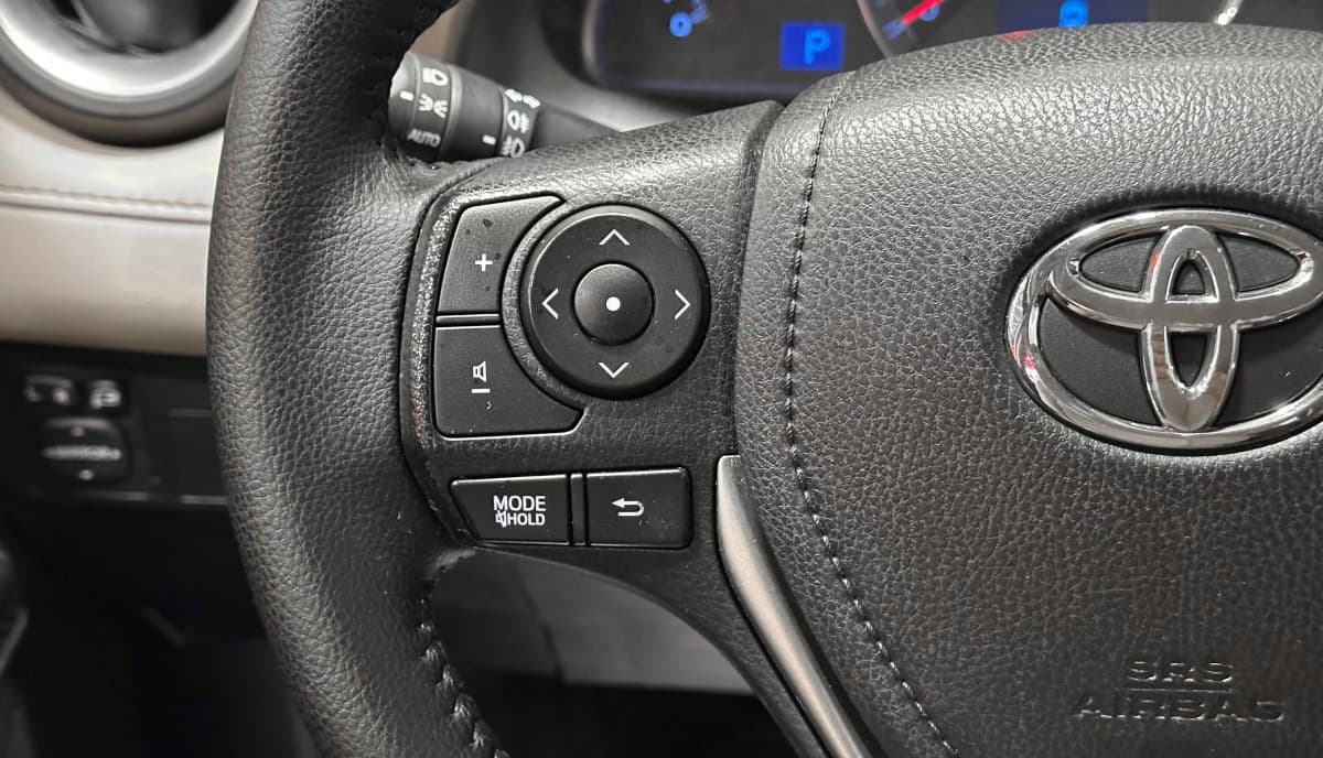 Toyota RAV4 - фото 20
