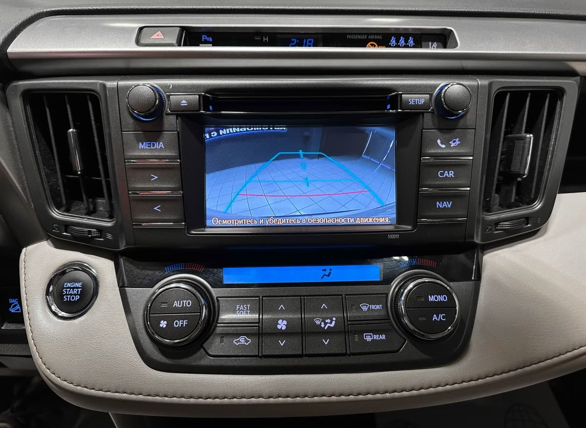 Toyota RAV4 - фото 22
