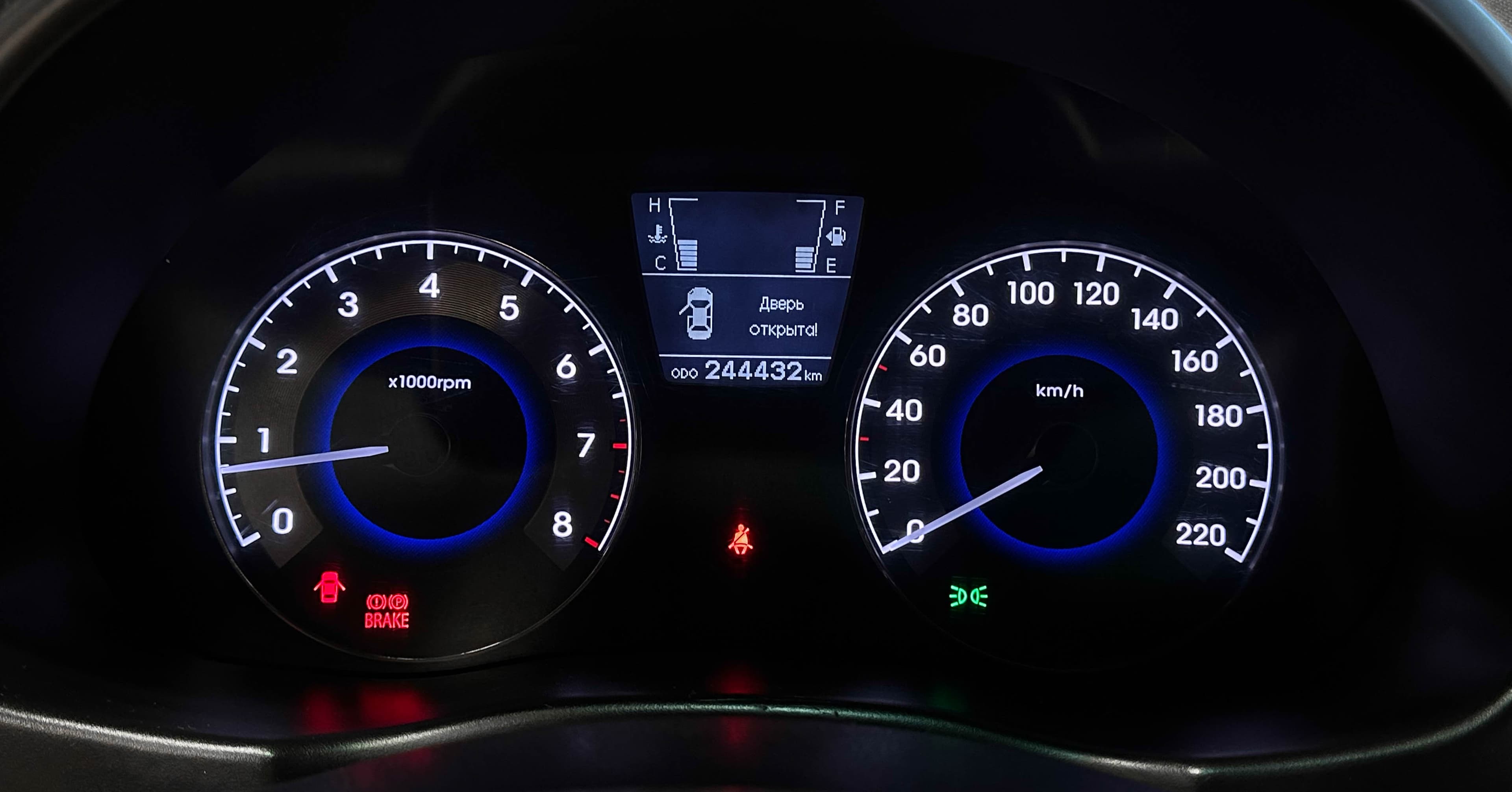 Hyundai Solaris - фото 19