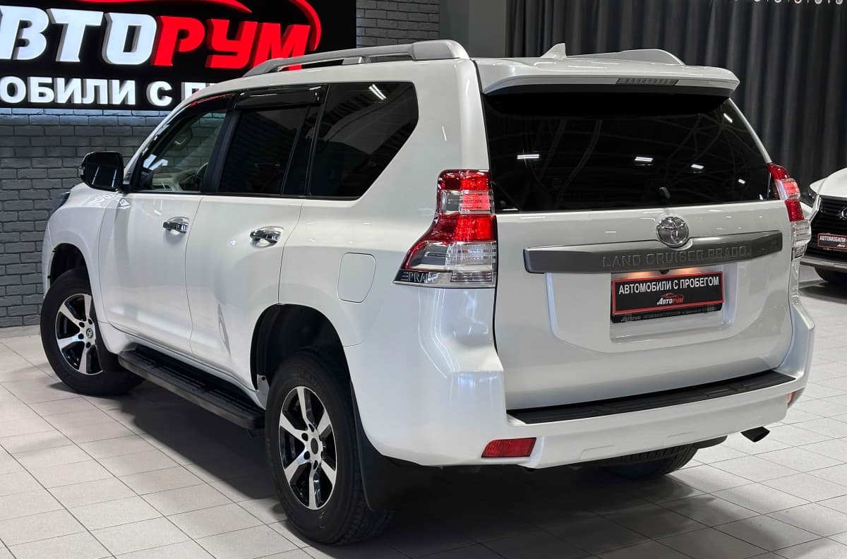 Toyota Land Cruiser Prado - фото 9
