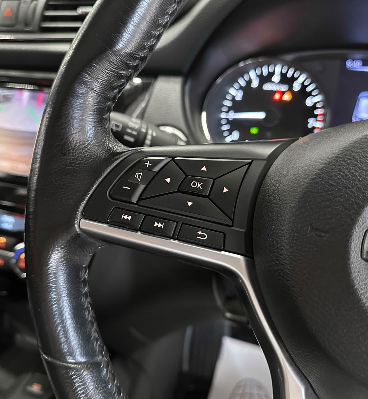 Nissan X-Trail - фото 20