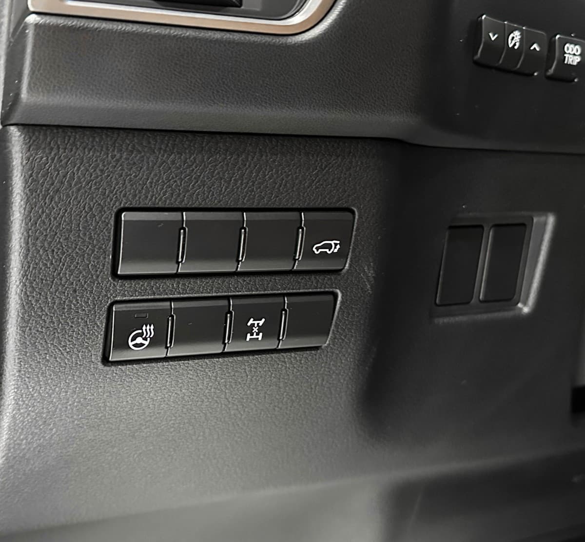 Lexus NX300 - фото 18