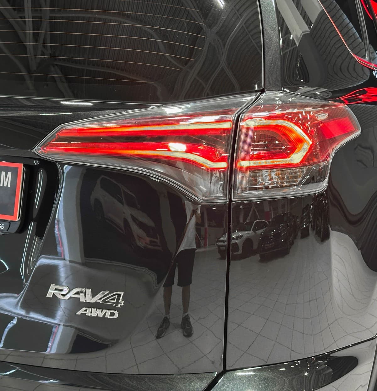 Toyota RAV4 - фото 8