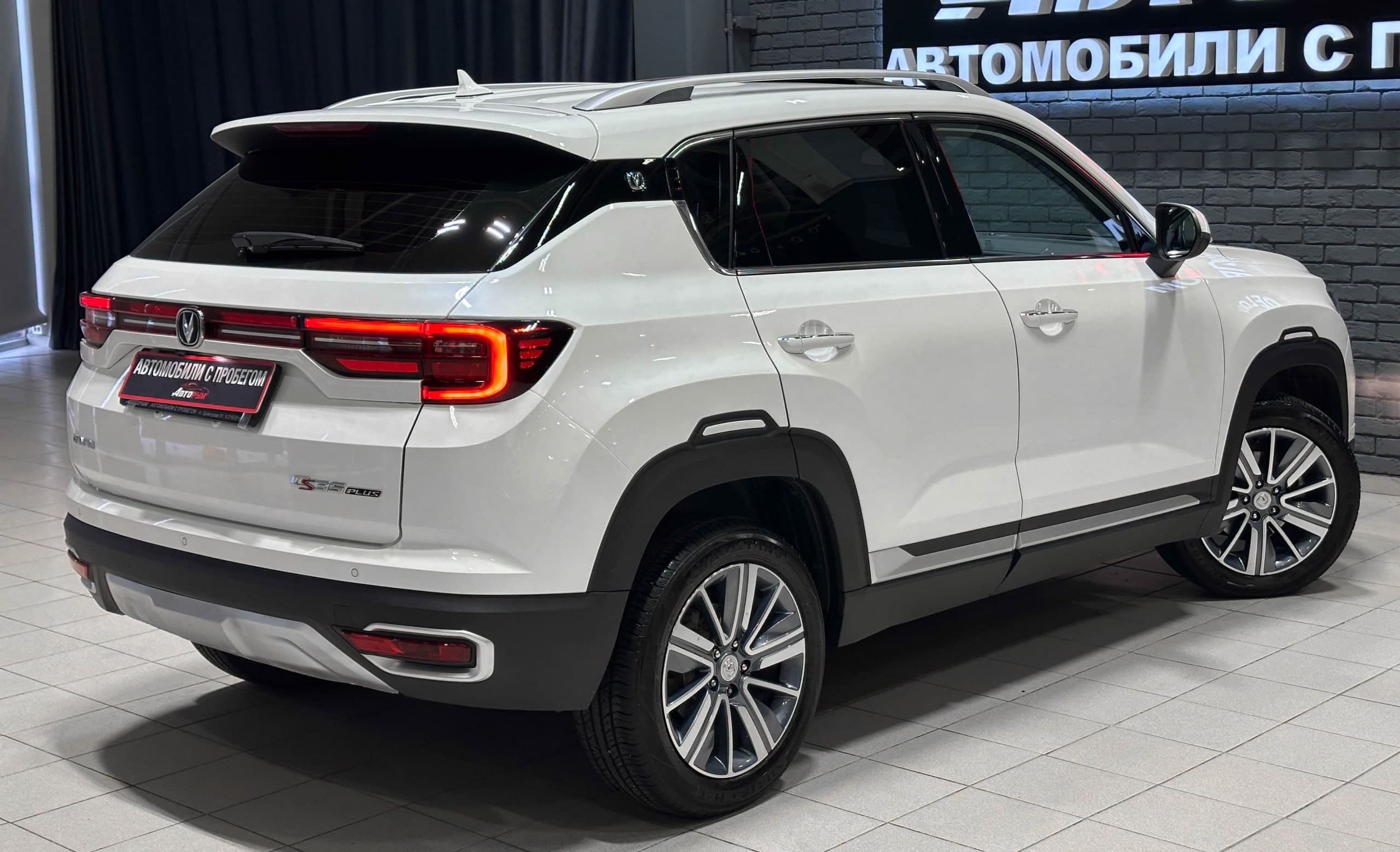 Changan CS35 Plus - фото 6