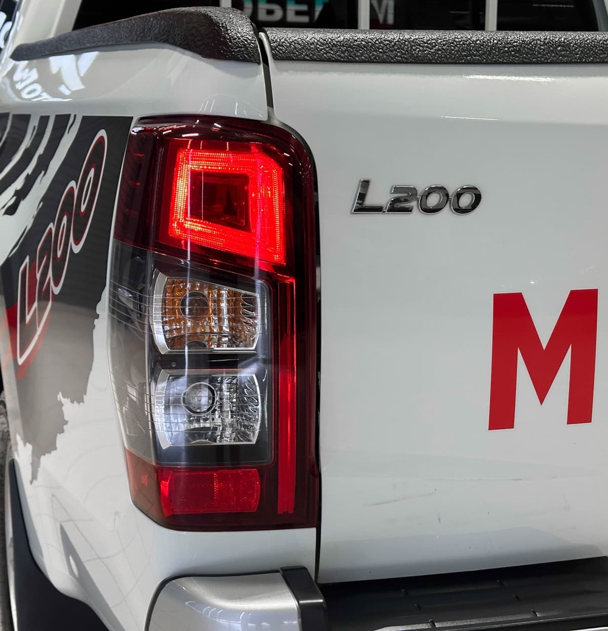 Mitsubishi L200 - фото 8