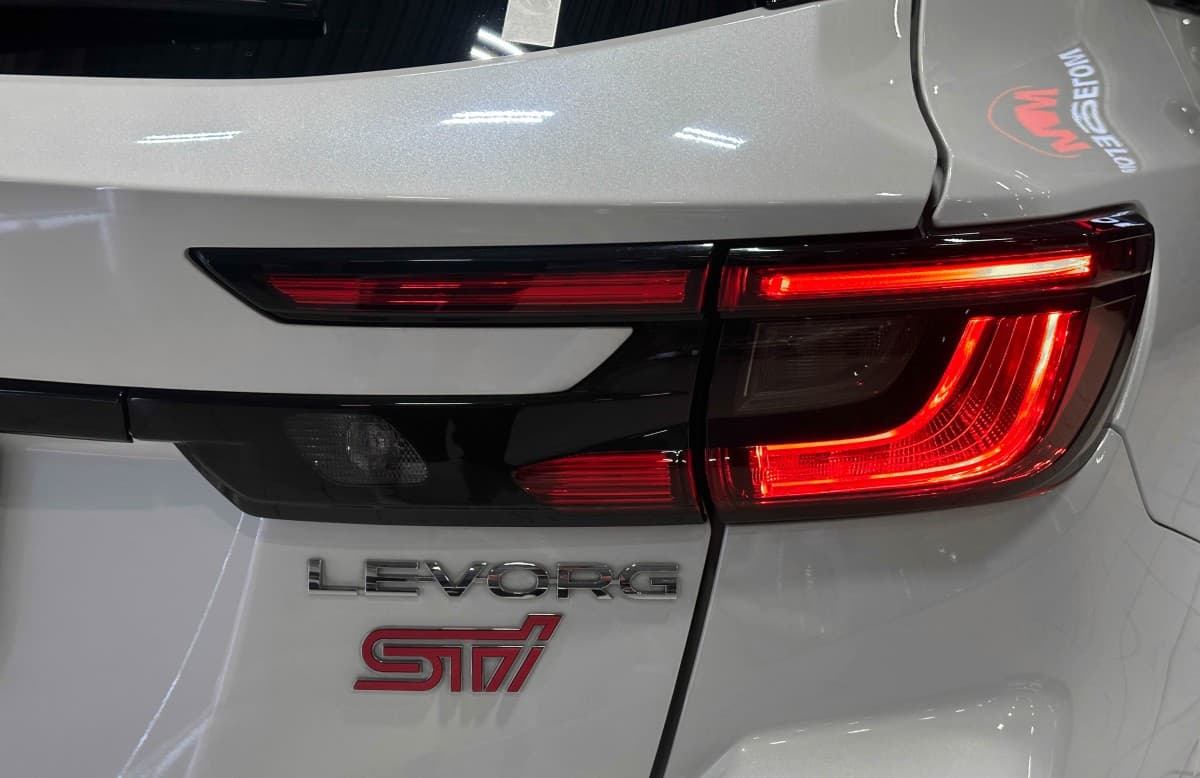 Subaru Levorg - фото 7