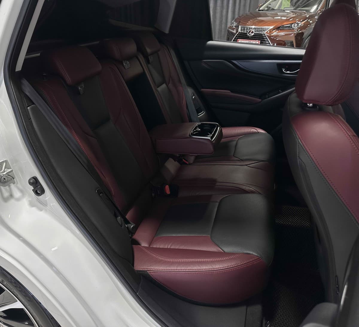 Subaru Levorg - фото 11