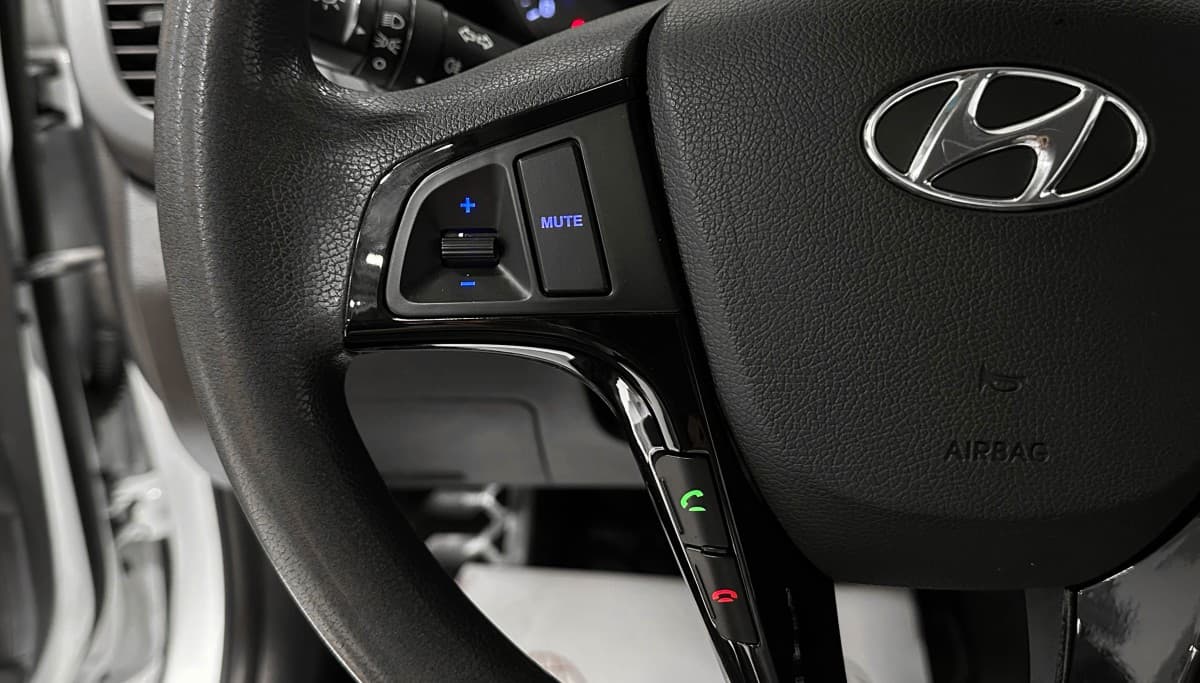 Hyundai Solaris - фото 20