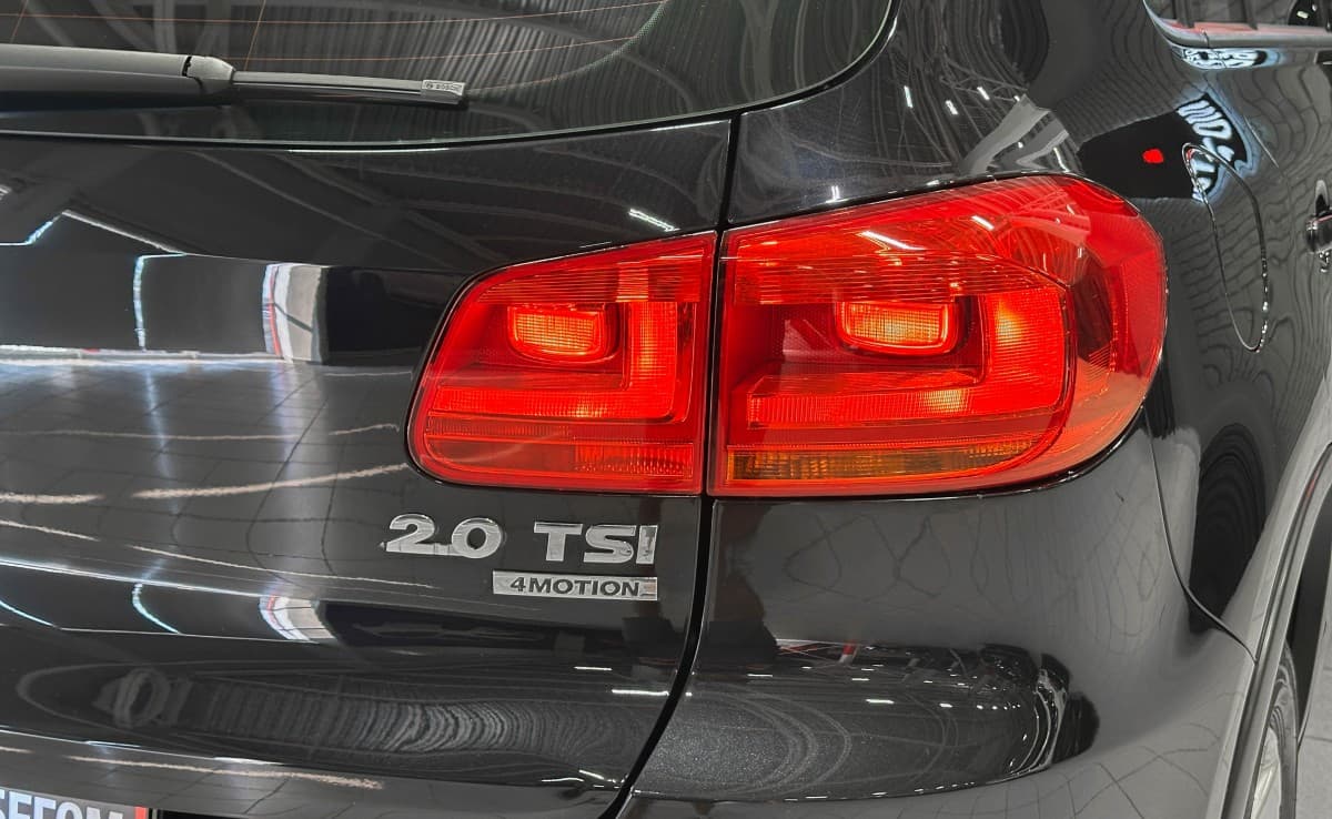 Volkswagen Tiguan - фото 8