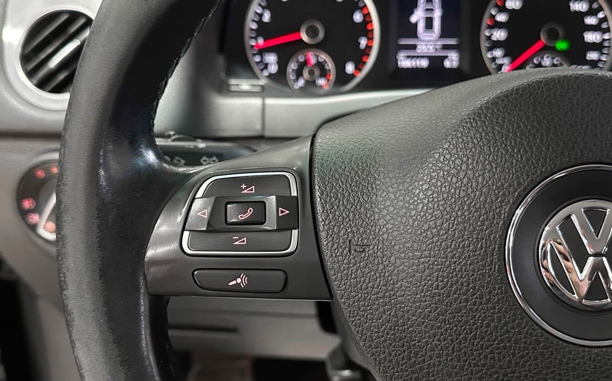 Volkswagen Tiguan - фото 21