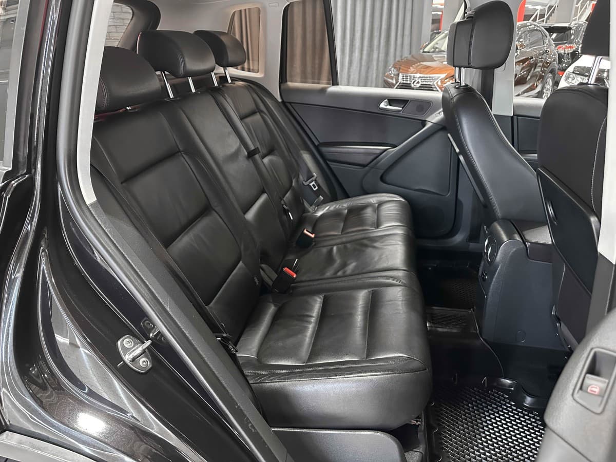 Volkswagen Tiguan - фото 15