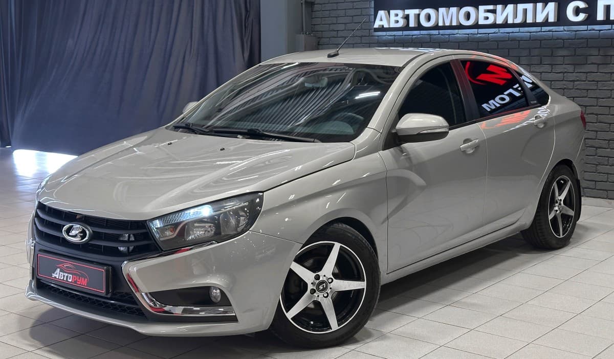 Lada GFL330 Lada Vesta - 2