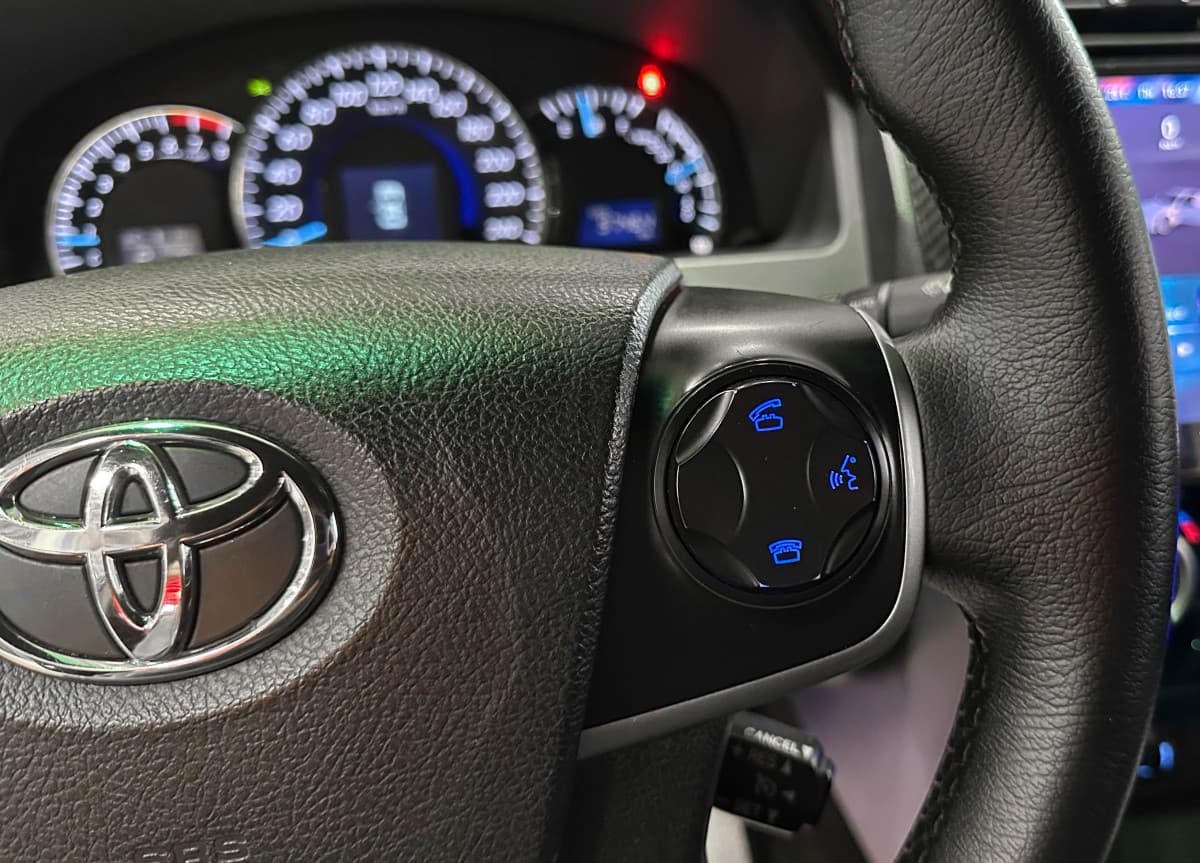 Toyota Camry - фото 23