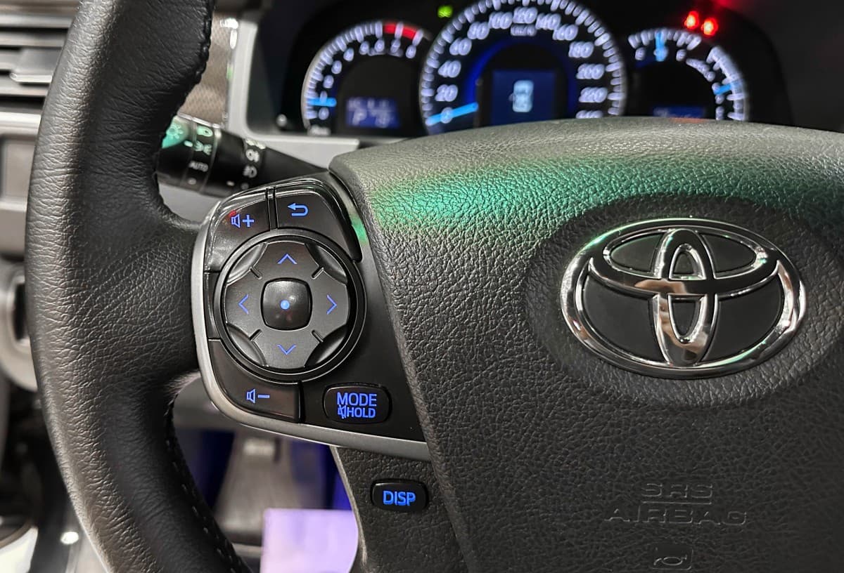 Toyota Camry - фото 22