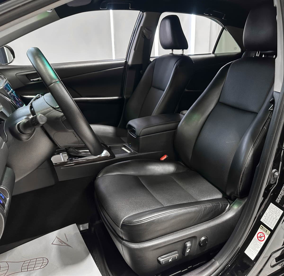 Toyota Camry - фото 12