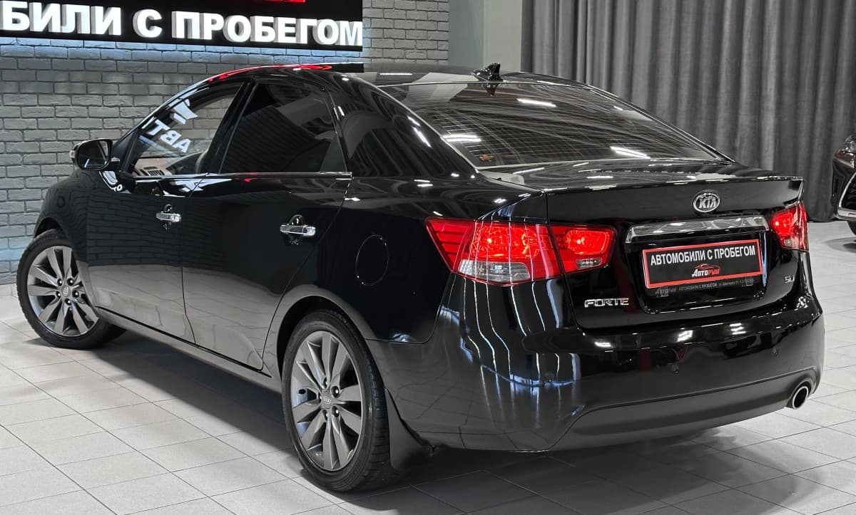 Kia Forte - фото 9