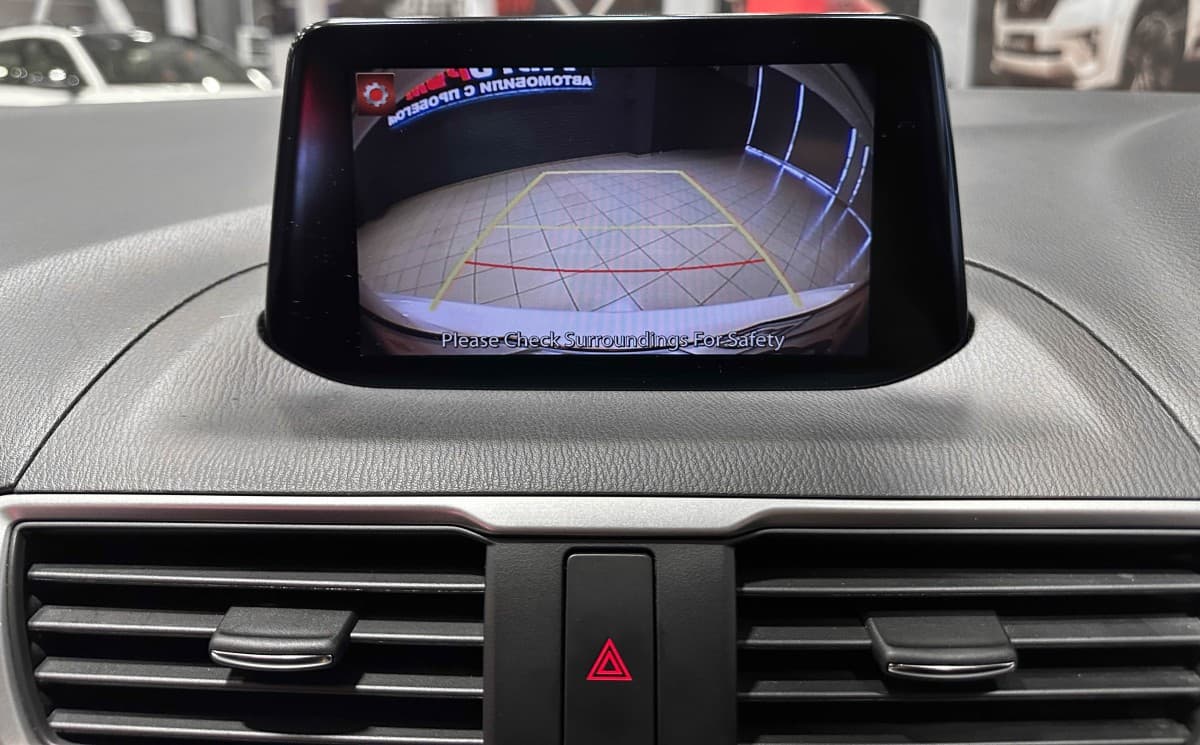 Mazda Axela - фото 22