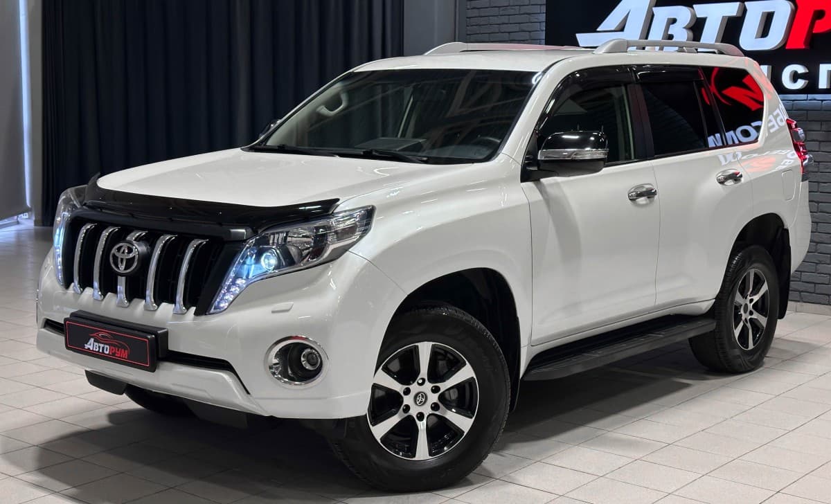 Toyota Land Cruiser Prado - 2