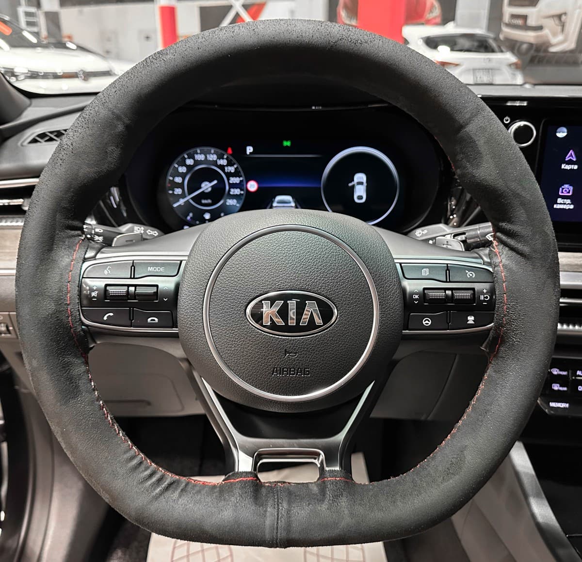 Kia K5 - фото 32