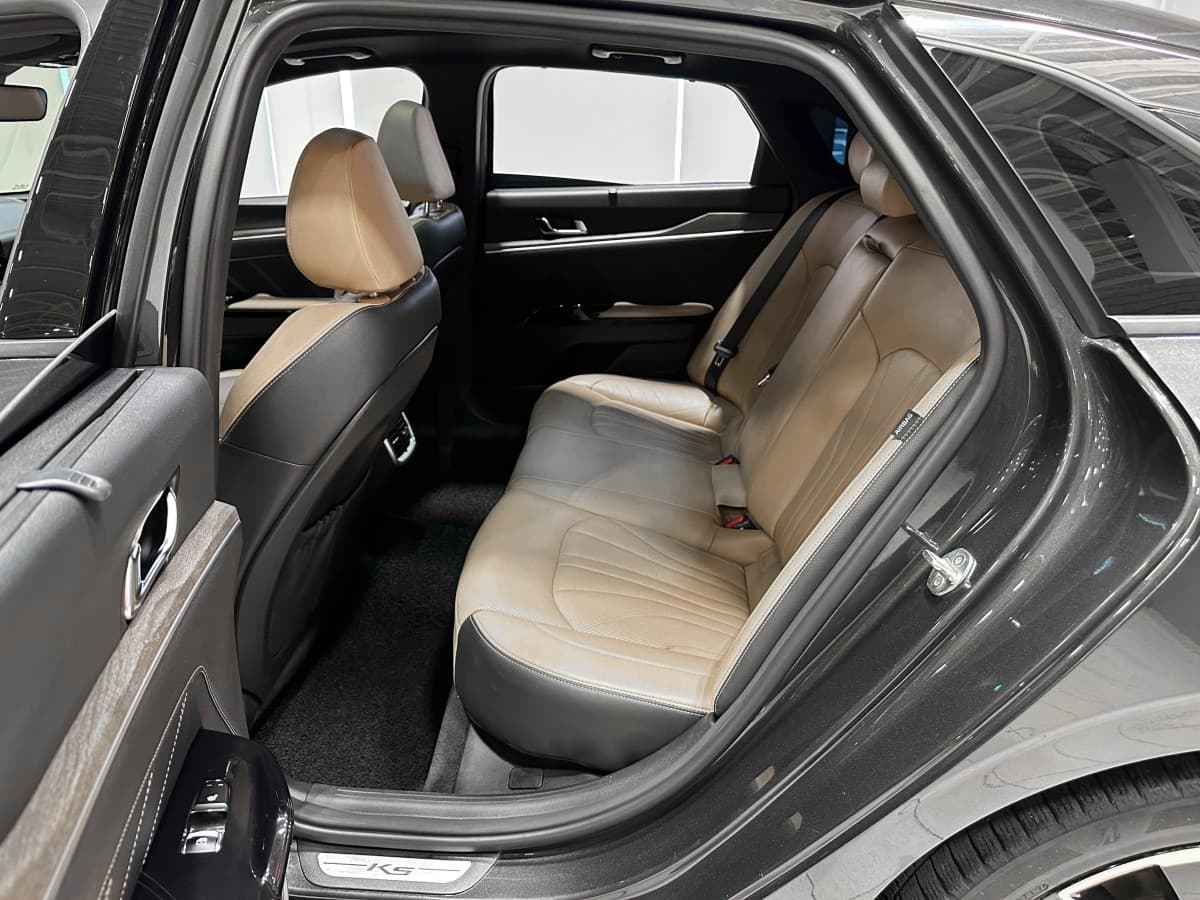 Kia K5 - фото 13