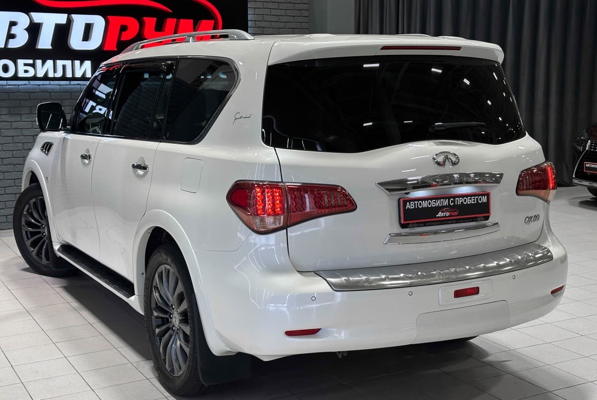 Infiniti QX80 - фото 9
