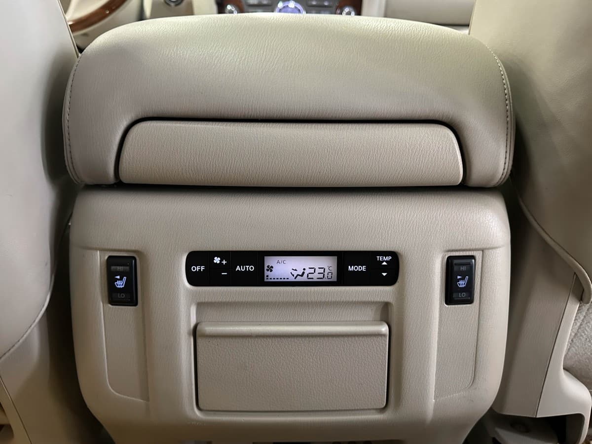 Infiniti QX80 - фото 30