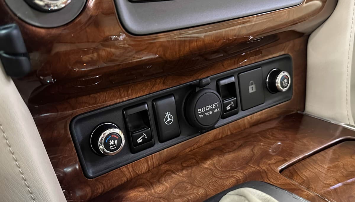 Infiniti QX80 - фото 28