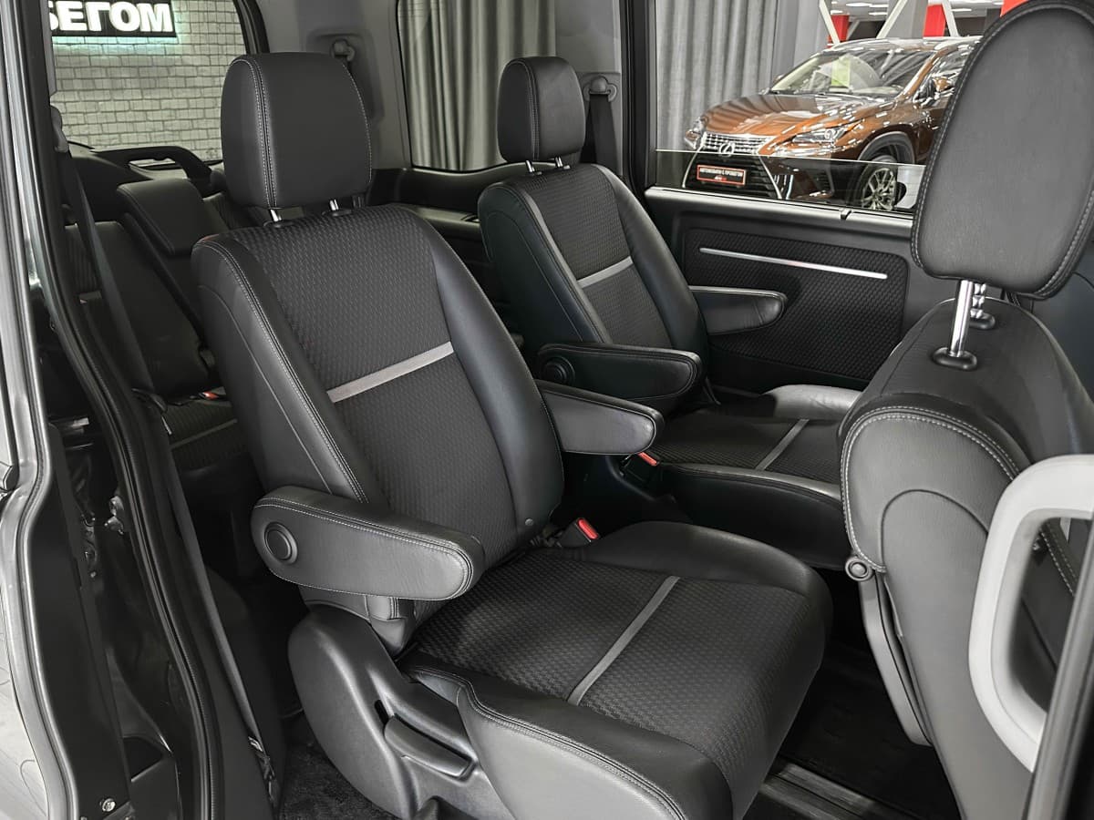 Honda Stepwgn SPADA - фото 12