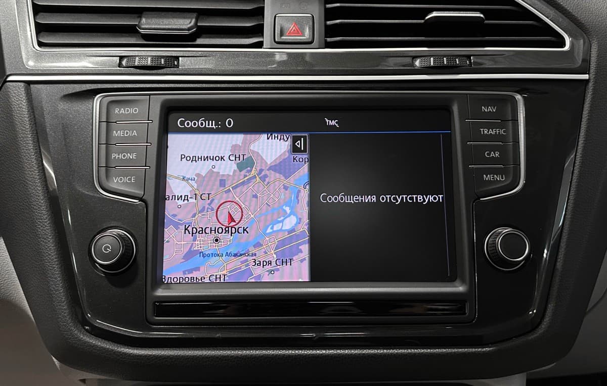 Volkswagen Tiguan - фото 24