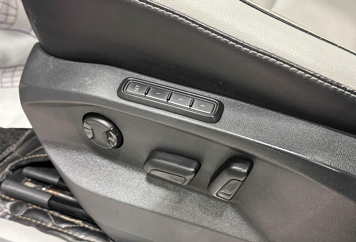 Volkswagen Tiguan - фото 19
