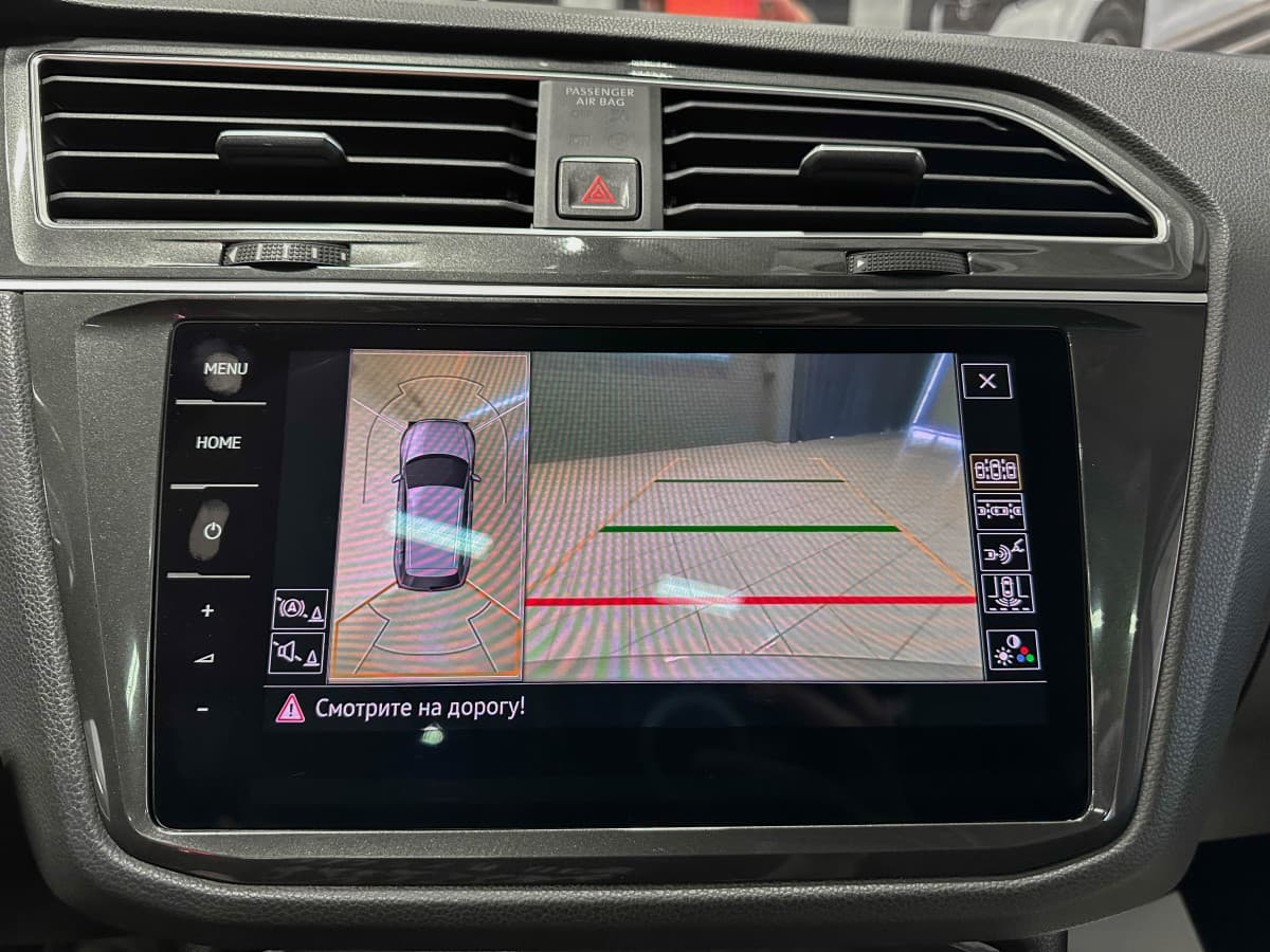Volkswagen Tiguan - фото 24