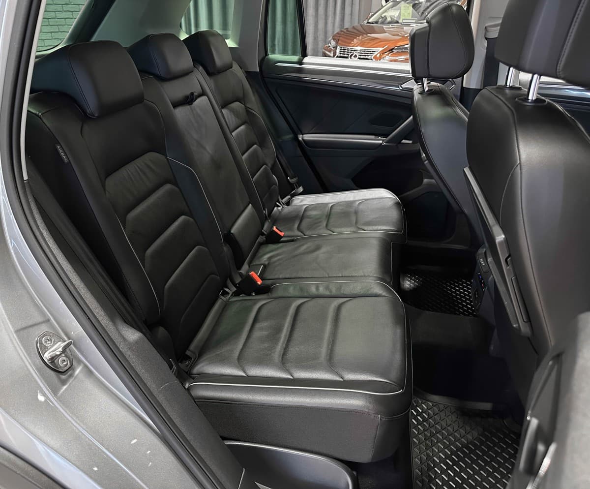 Volkswagen Tiguan - фото 14