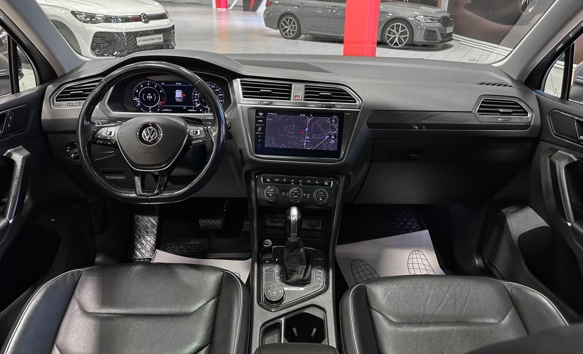 Volkswagen Tiguan - фото 30