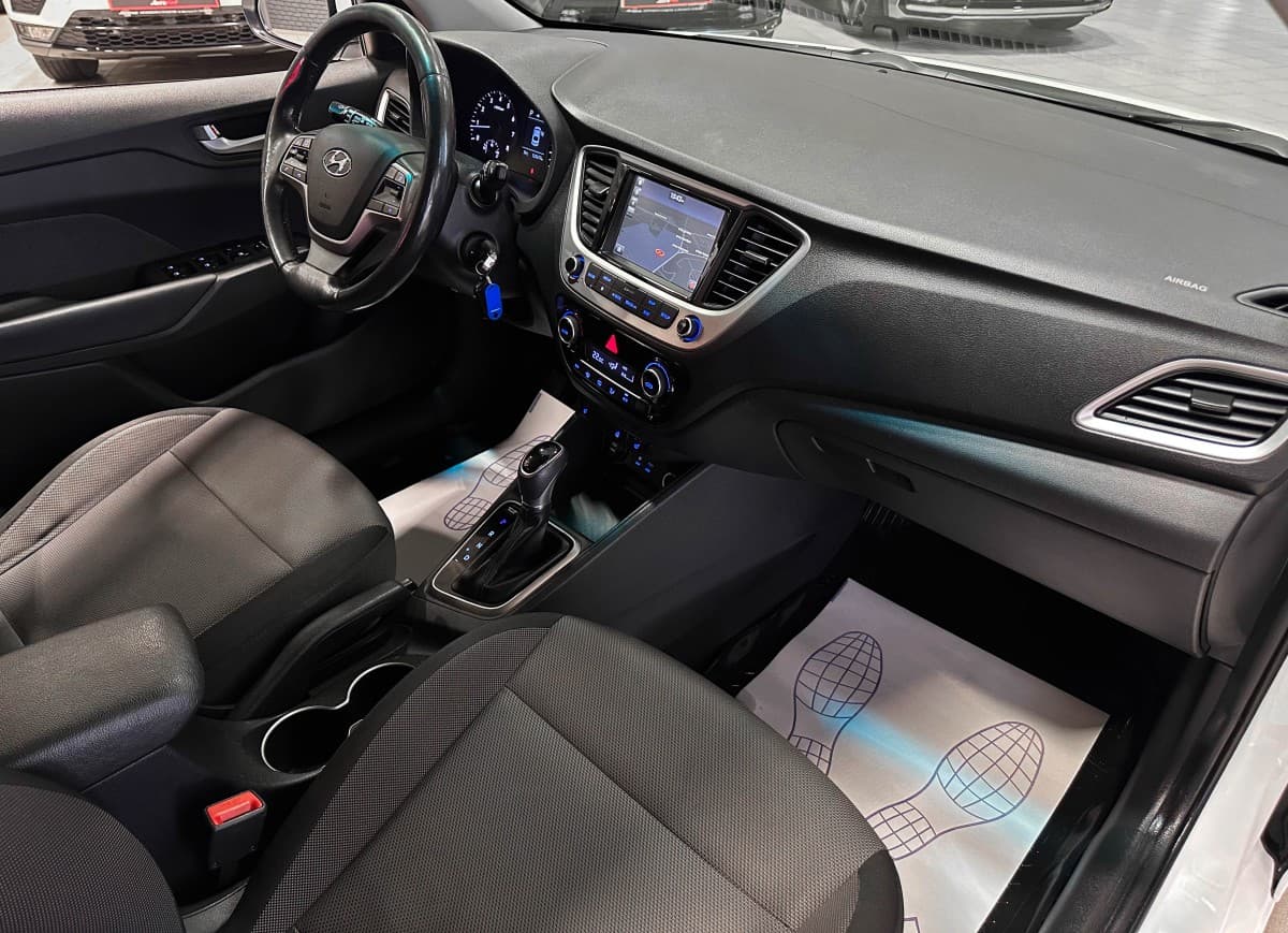 Hyundai Solaris - фото 14