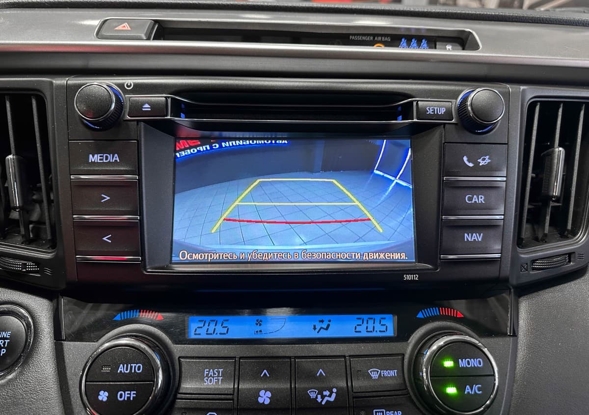 Toyota RAV4 - фото 22