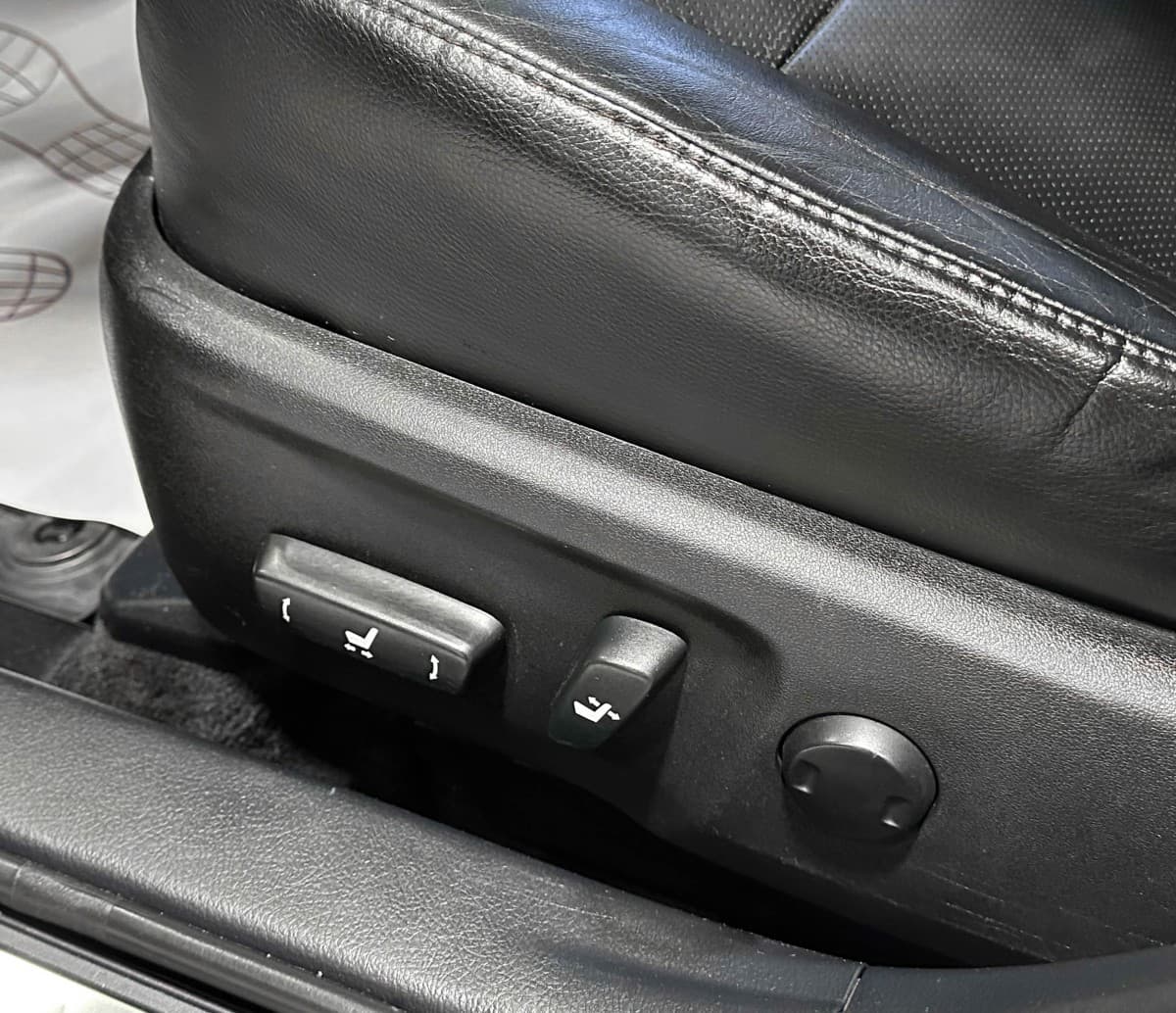 Toyota Camry - фото 12