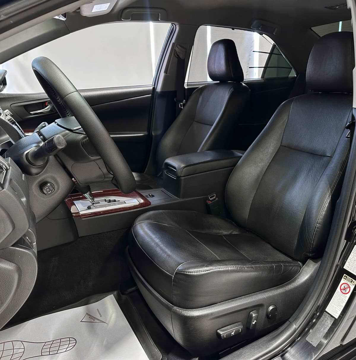 Toyota Camry - фото 11