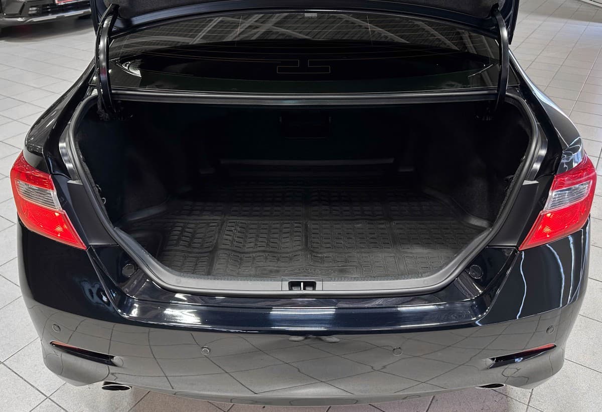Toyota Camry - фото 15