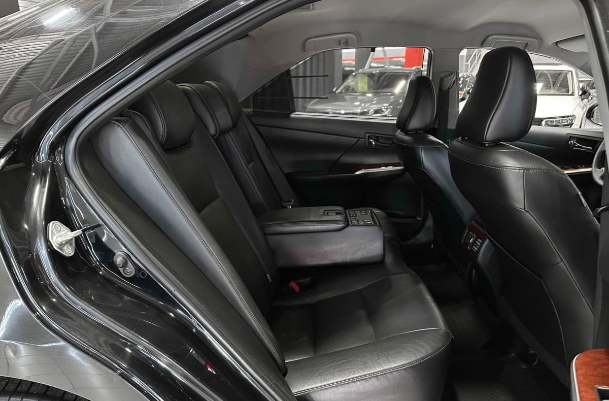 Toyota Camry - фото 16