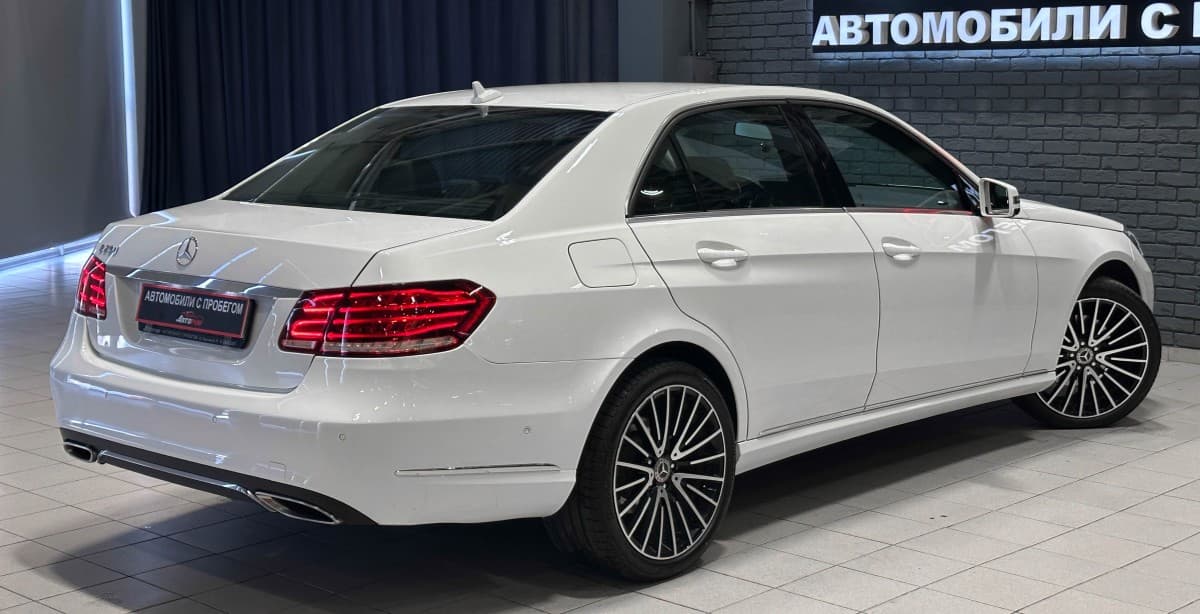 Mercedes-Benz E250 - фото 6