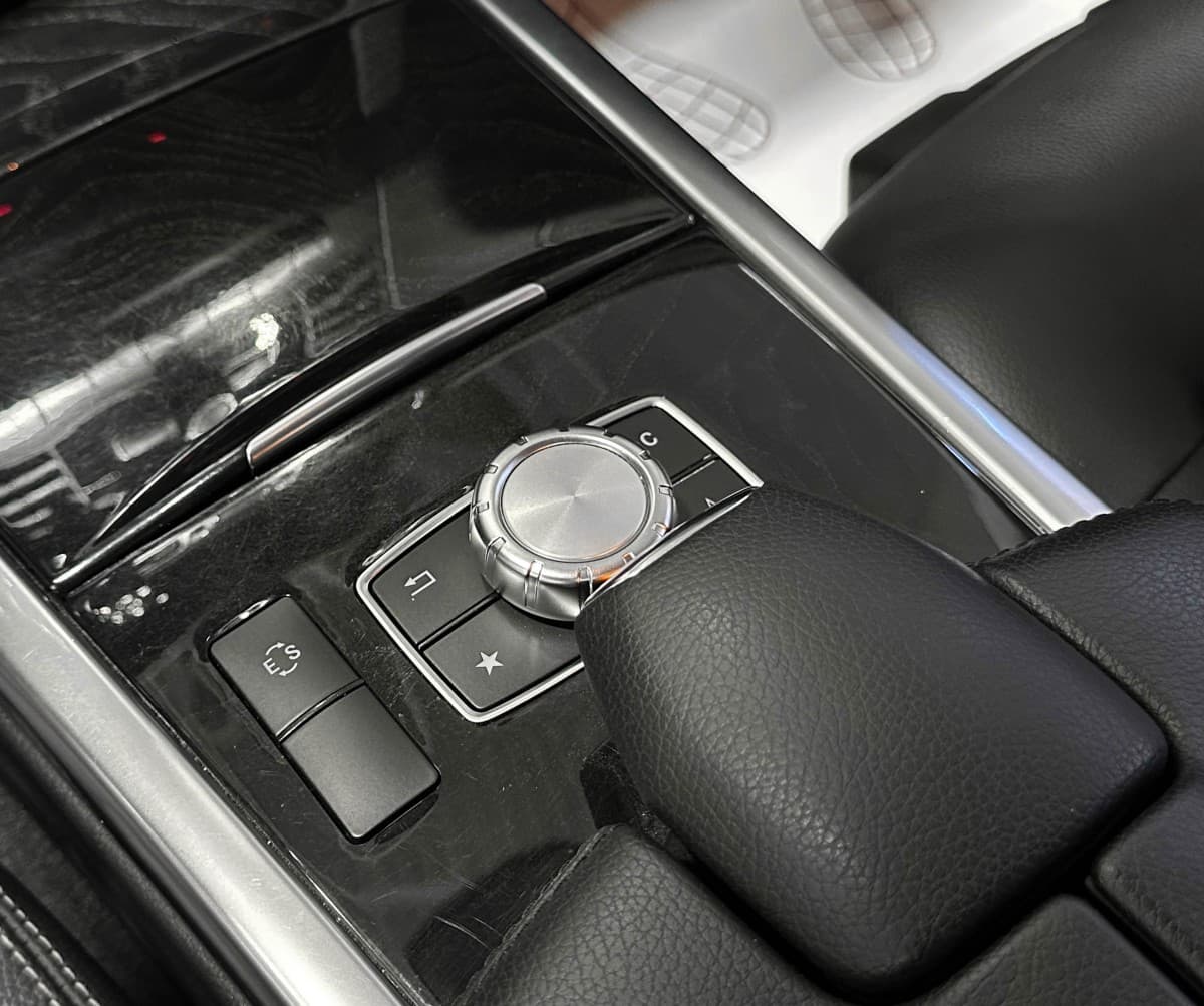 Mercedes-Benz E250 - фото 26