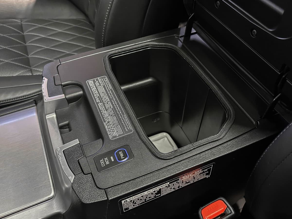 Toyota Land Cruiser 200 - фото 31