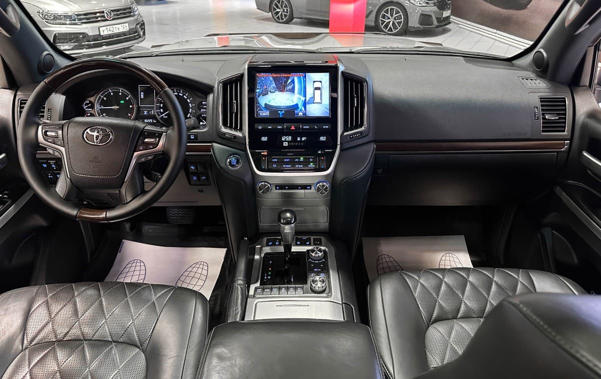 Toyota Land Cruiser 200 - фото 35