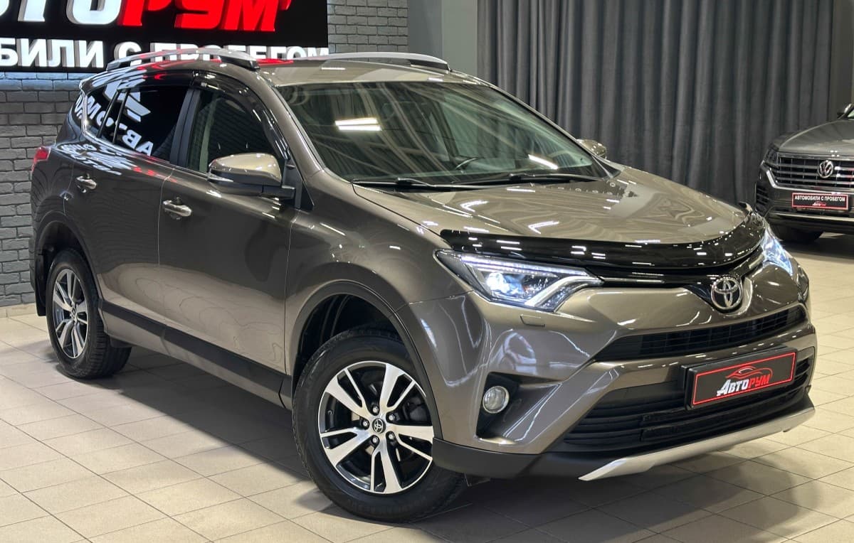 Toyota RAV4 - 5