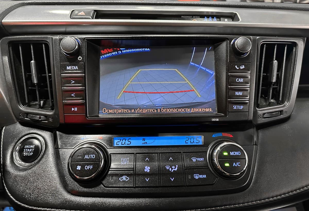 Toyota RAV4 - фото 23